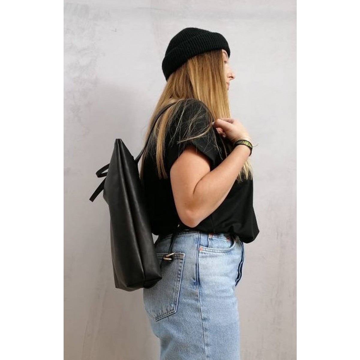 Minimalistischer Lederrucksack // Damen Rucksack // schwarzer Lederrucksack // black leather backpack // minimal 