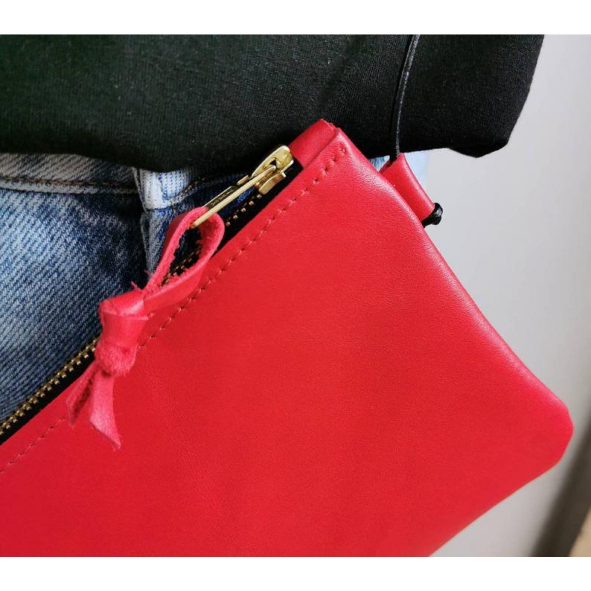 Minitasche // echt Leder rot // Smartphonetasche // Ausgehtasche // Tasche zum Reisen // Ledertasche rot // Minibag
