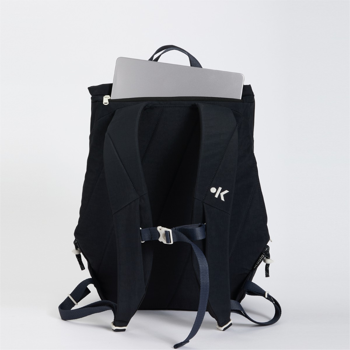 Aimo | Yogarucksack | kaala | raven