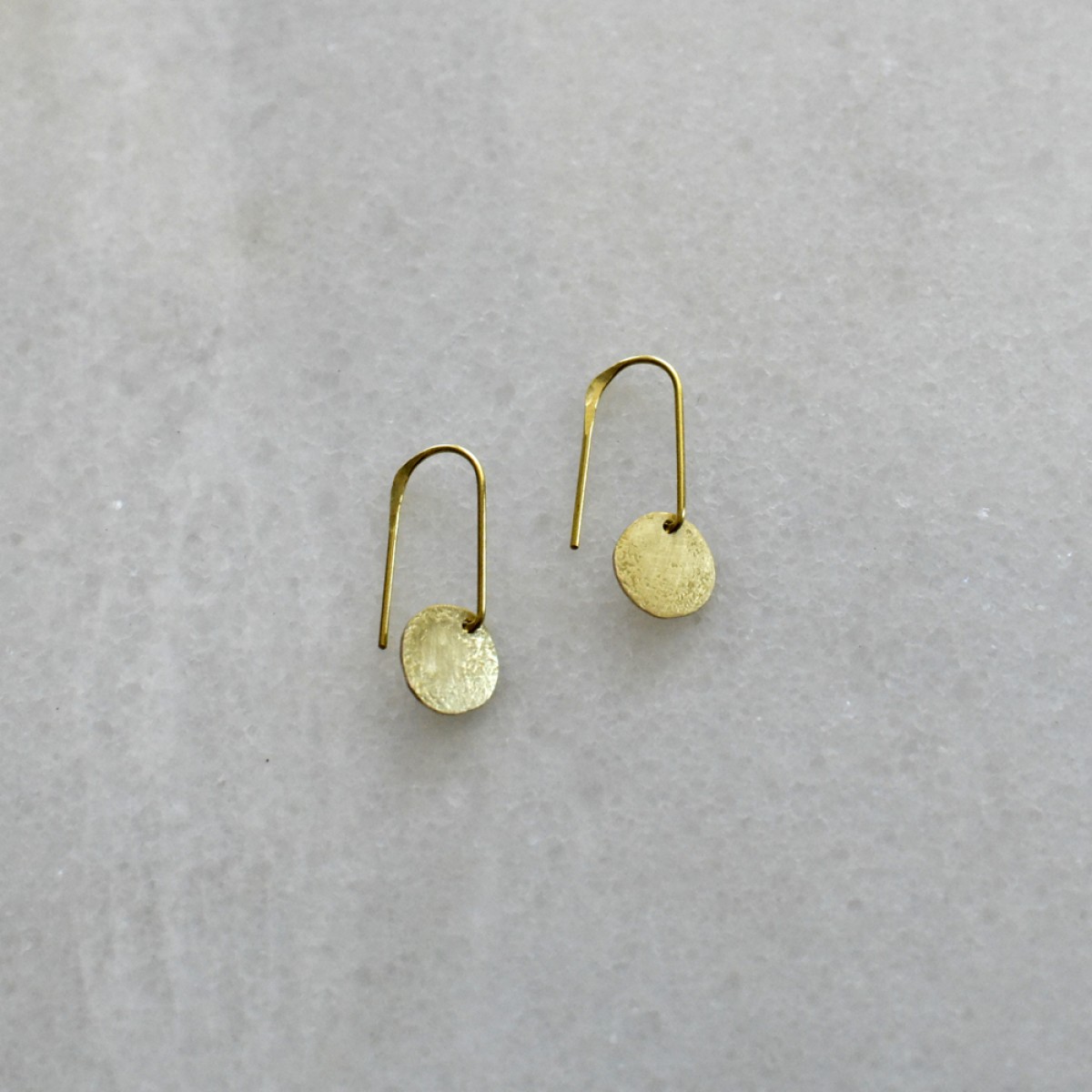 Gudbling // Minimalistische Kreis Ohrringe