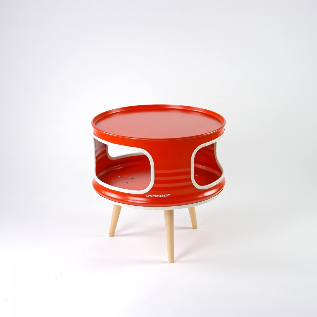 Lockengelöt - Little Betty - Couchtisch ohne Verschlüsse im Ölfassdeckel