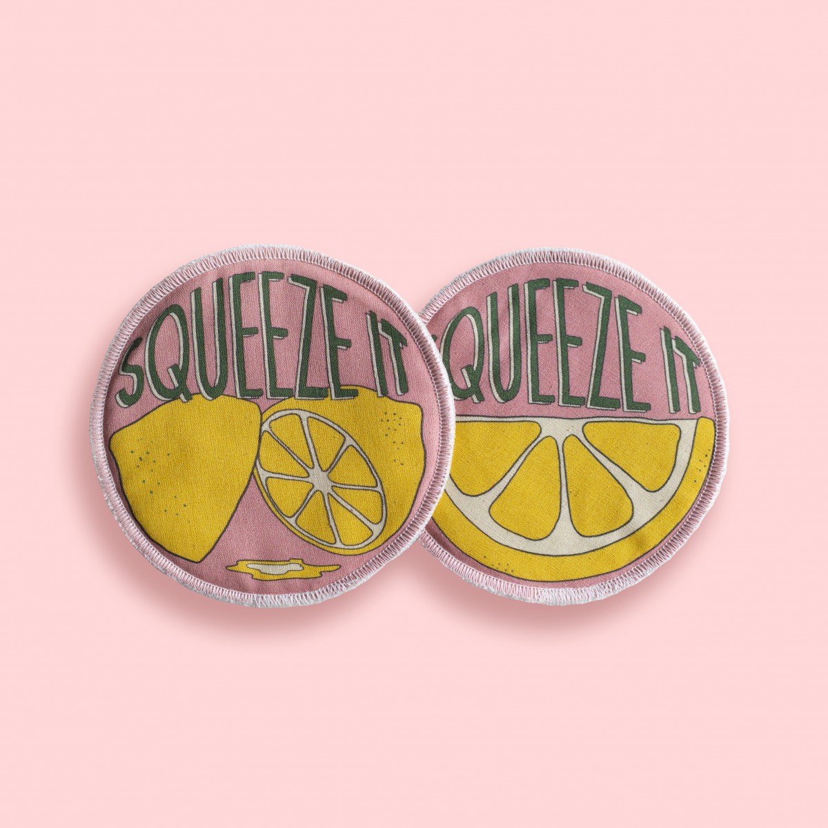 Waschbare Stilleinlagen mit Social Impact und homegrown Design von moodie x Squeeze it