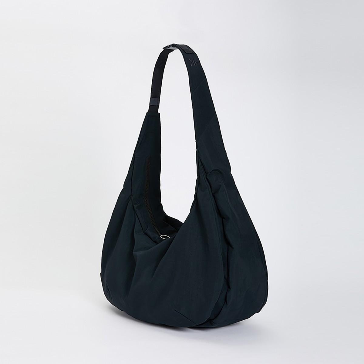 Aada I Moon Bag I raven