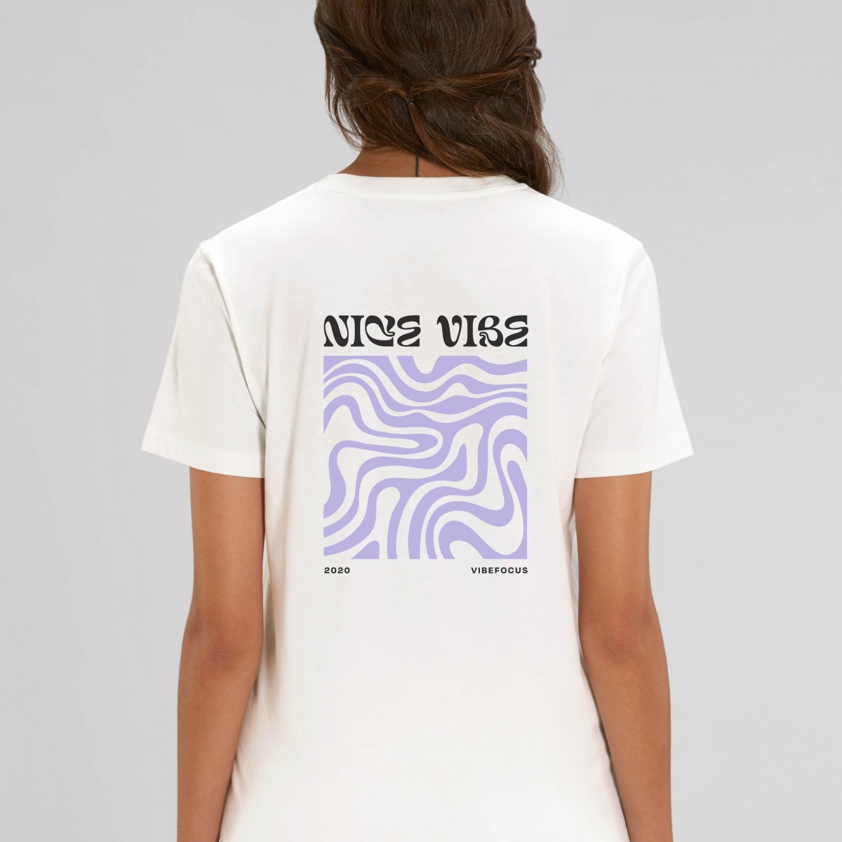T-Shirt NICE VIBE lila