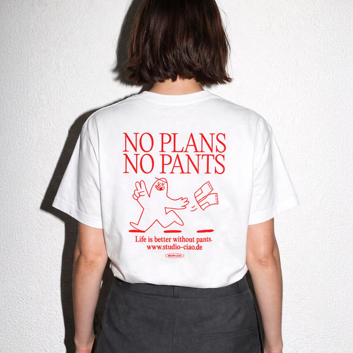 "No Plans No Pants" T-Shirt (Oversized) – studio ciao