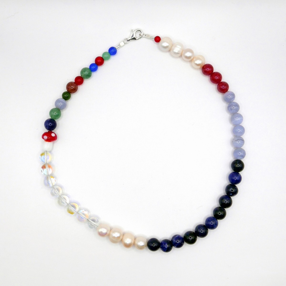 »Colourful Mushroom« Kette mit bunten Glasperlen, echten Süßwasserperlen und pilzförmigen Anhängern von pinapina