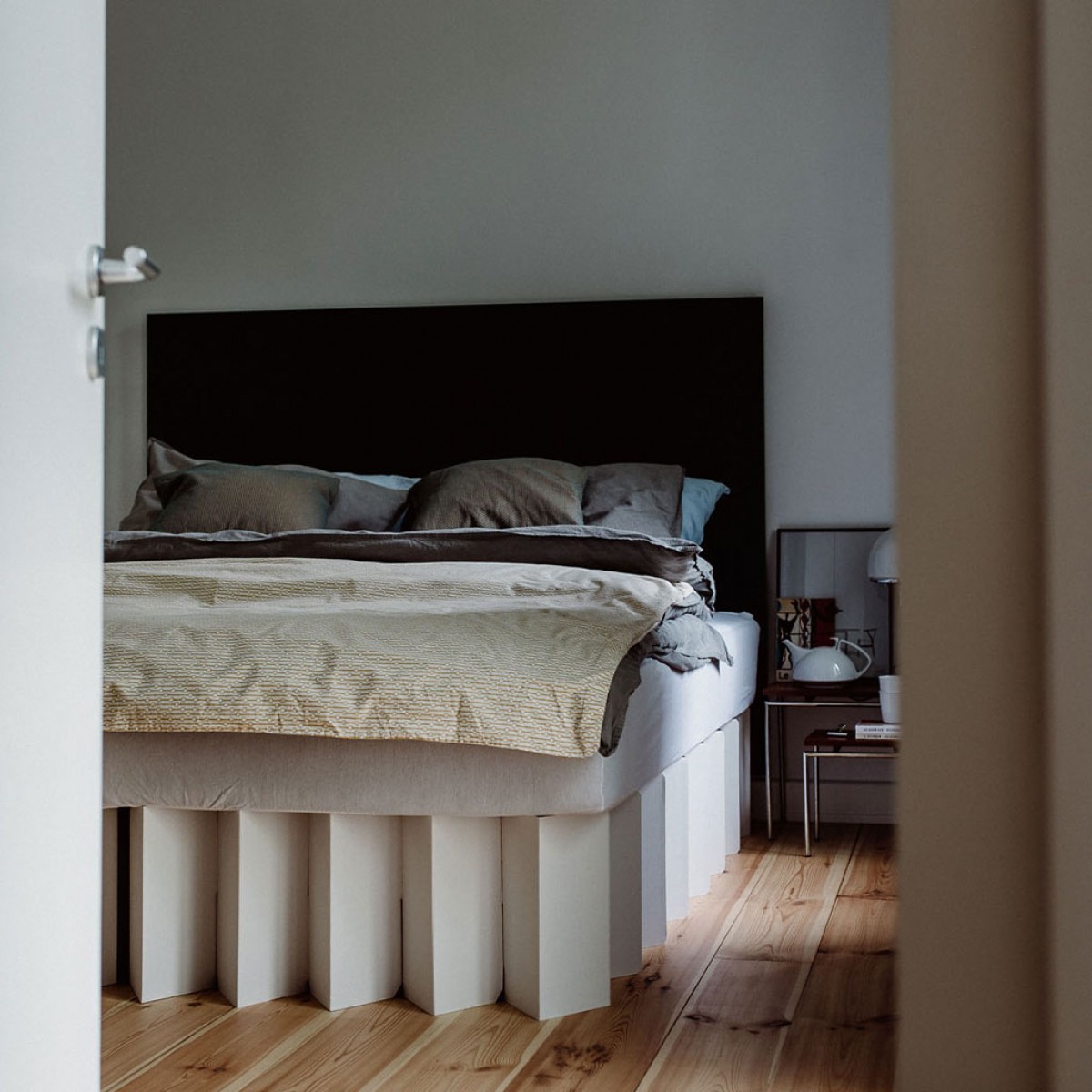 Nachhaltiges Bett 2.0 (weiß) | ROOM IN A BOX