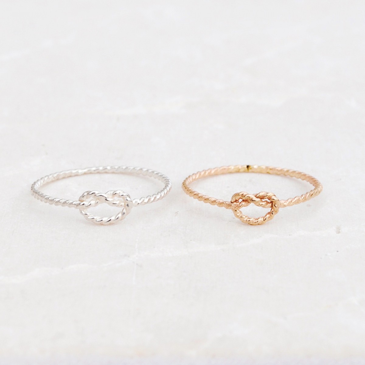 iloveblossom KNOTS OF LOVE RING // twisted gold