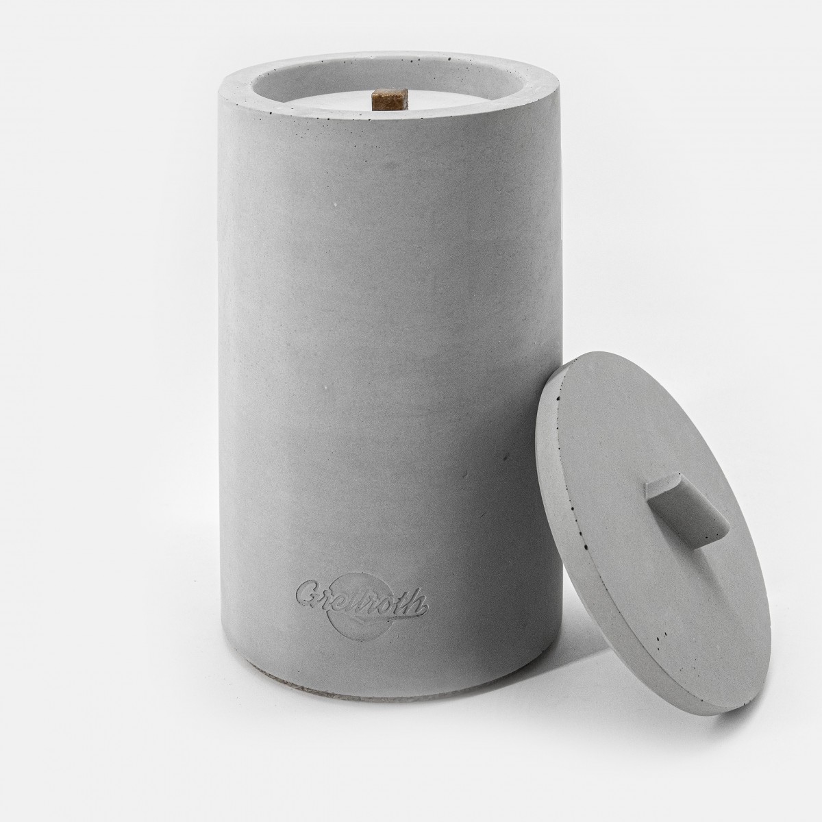 Nachfüllbares Beton-Outdoor-Feuer “LIGHT XL“ – mit Betondeckel - Ideal Wachsreste verbrauchen