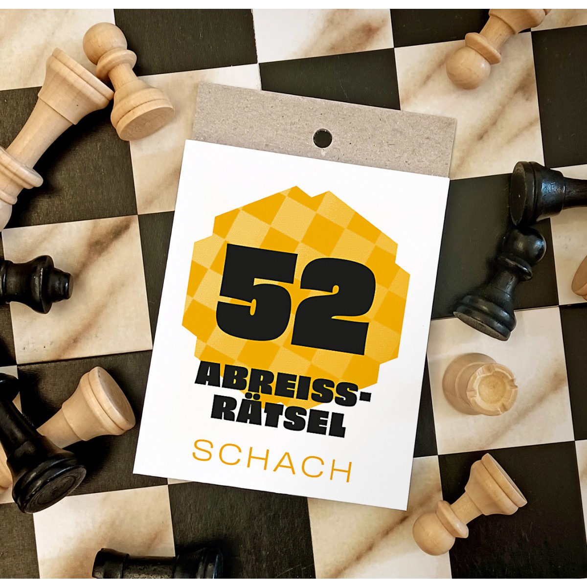 Kleiner Rätselblock mit 52 Schach-Aufgaben – Matt in 2–3 Zügen