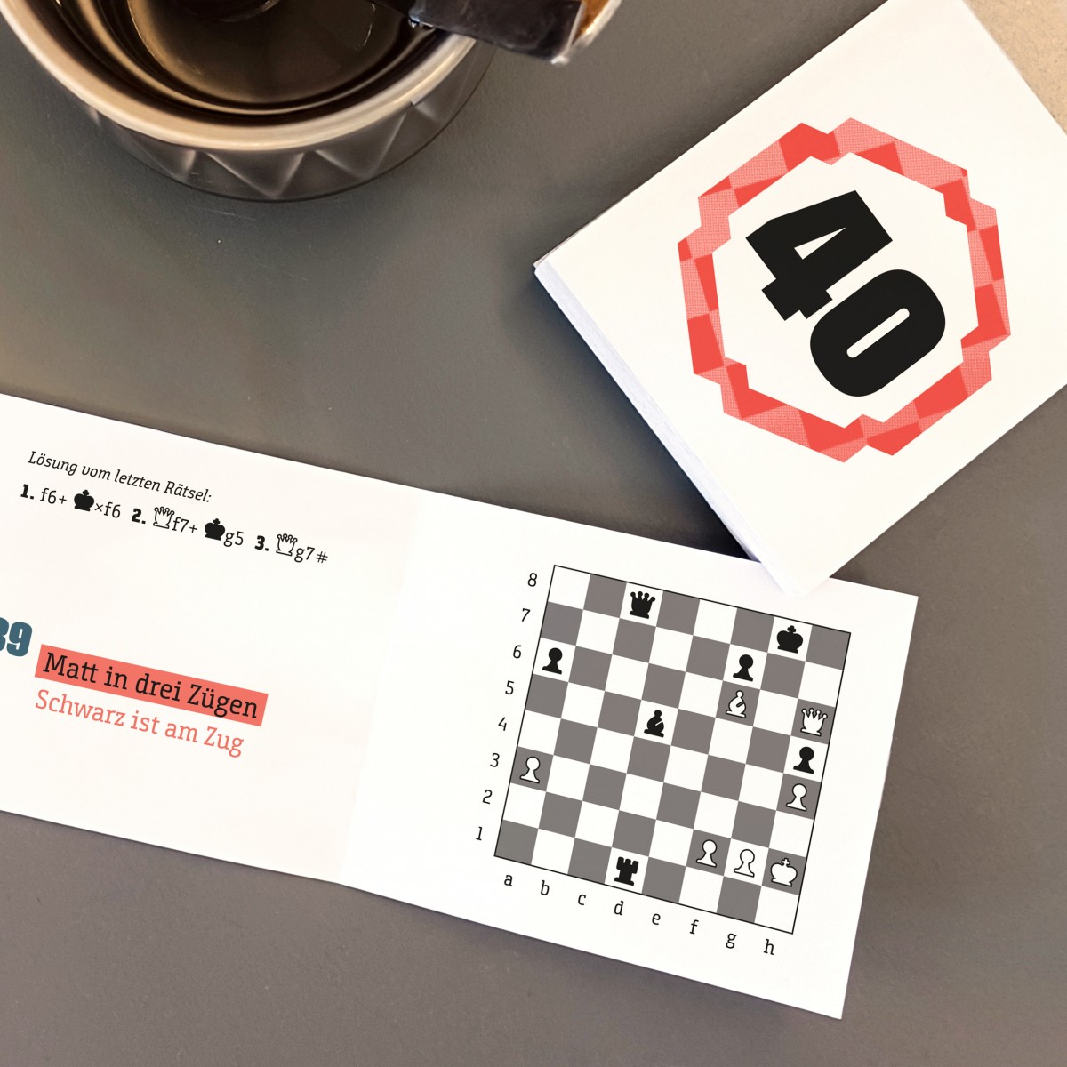 Kleiner Rätselblock mit 52 Schach-Aufgaben – Matt in 2–3 Zügen