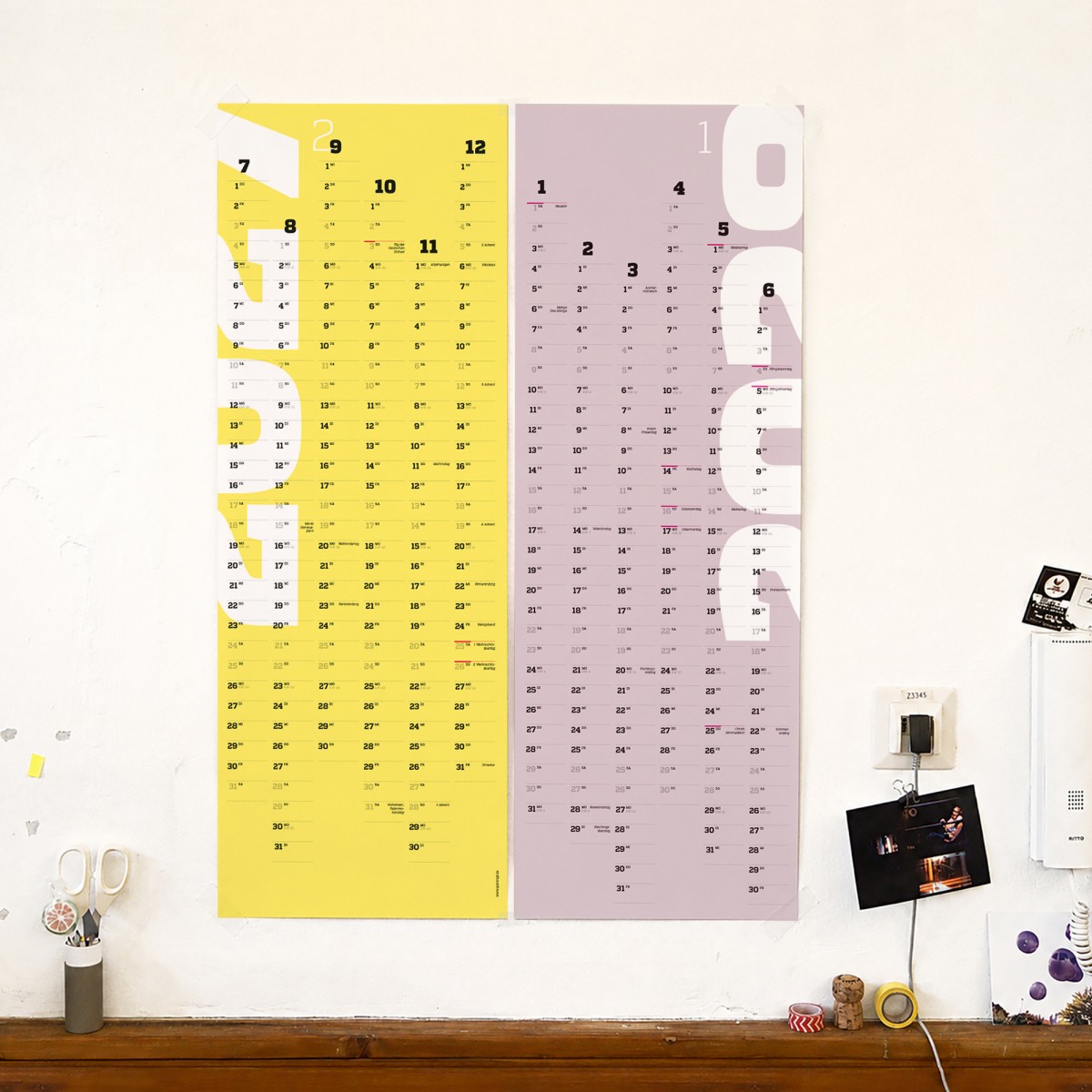Wandkalender 2027 und 2028, 24 Monate verwendbar, A1-Jahresplaner, 2-Jahres-Kalender, Halbjahre abtrennbar, gelb // sperlingB.design