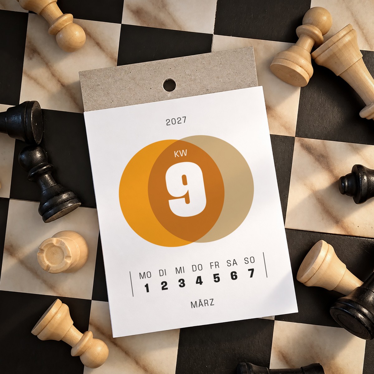 Wochenkalender 2027 Schach – 52 Mattaufgaben zum Knobeln // sperlingb.design