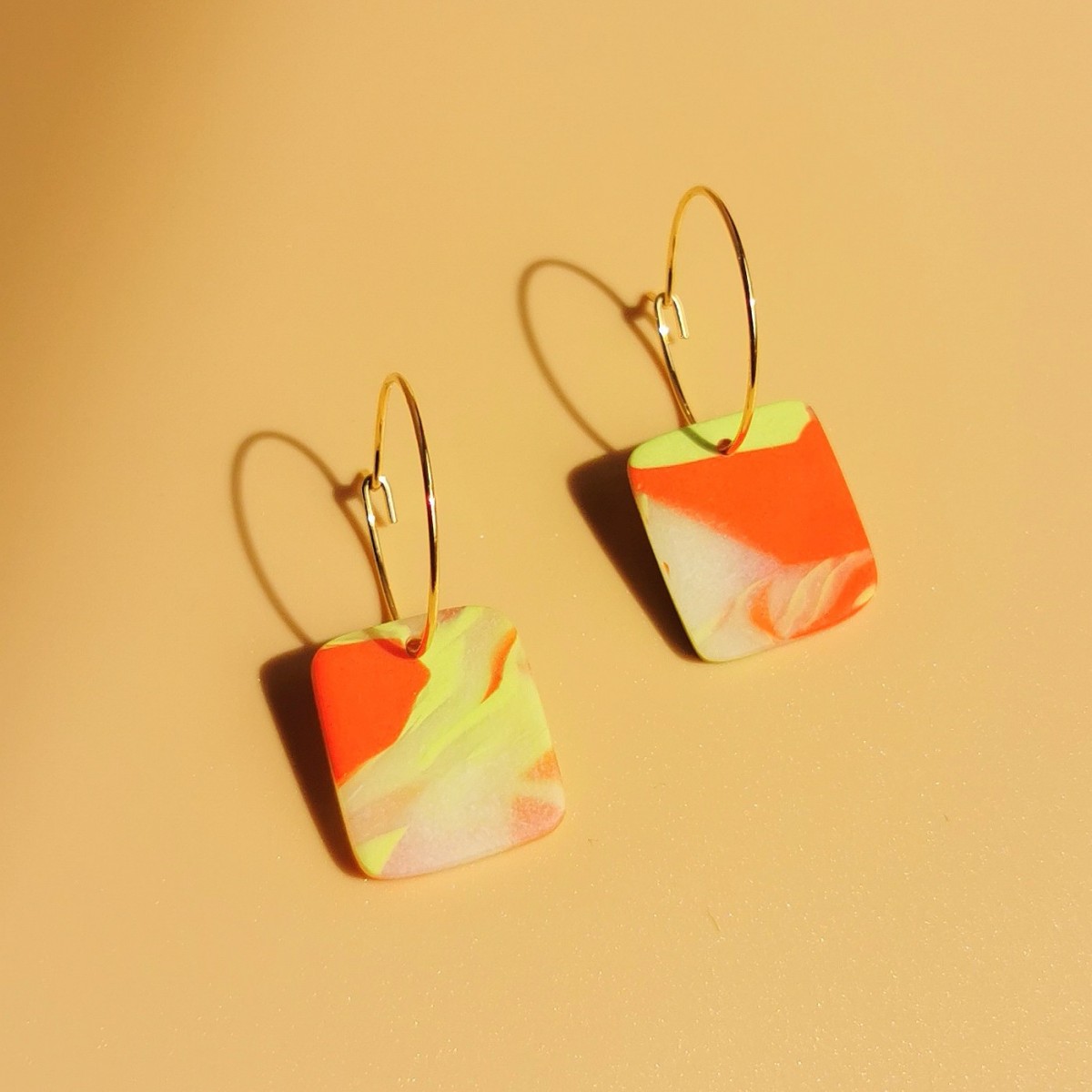 Bunte Statement Creolen | 18k vergoldet | Santoclay