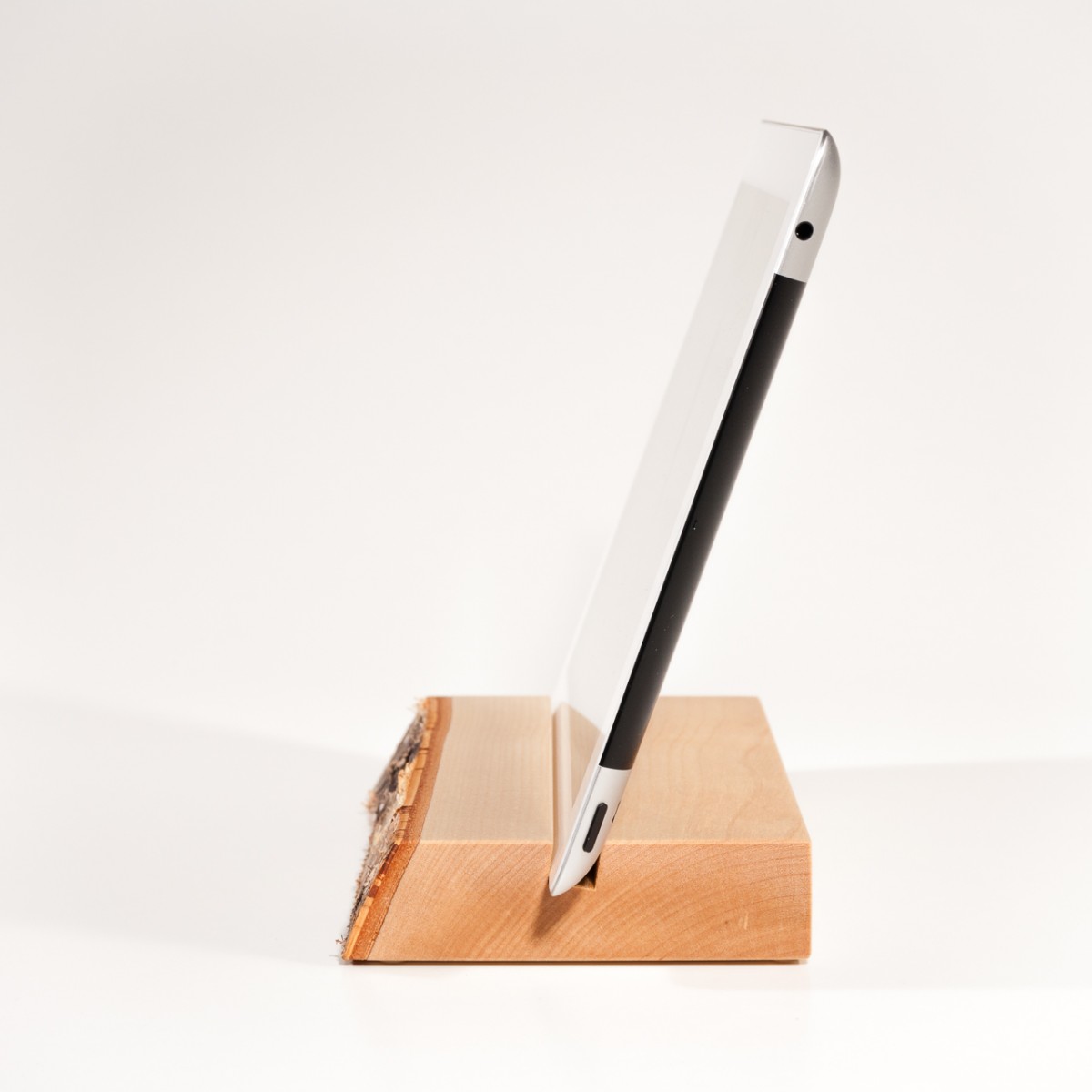 Halterung / Halter für iPad und tablet aus Holz