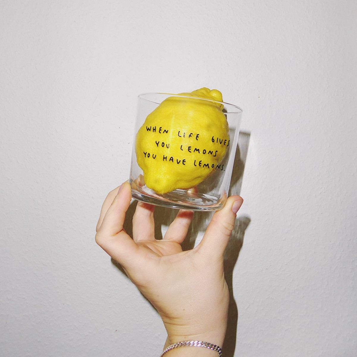 WHEN LIFE GIVES YOU LEMONS Glas – yahya studio, johanna schwarzer