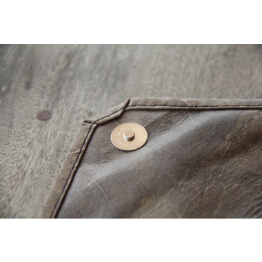 Portemonnaie aus recycelten Blättern / Nachhaltige vegane Brieftasche in schwarz / Grau