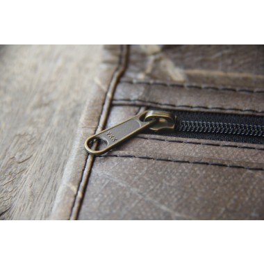 Portemonnaie aus recycelten Blättern / Nachhaltige vegane Brieftasche in schwarz / Grau