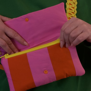 Puffer Bag – Handgemachte Streifen-Tasche in Orange & Pink