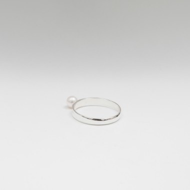 Jonathan Radetz Jewellery, Ring AKOYA, Silber 925, Japanische Akoya Perle