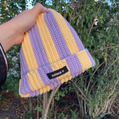 Two-Tone Beanie - bold & cozy