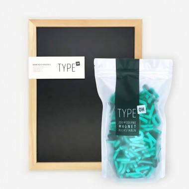 TYPE OH Set: Magnetische Kreidetafel & Moderne Magnetbuchstaben