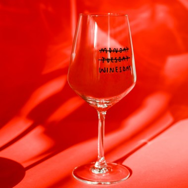 "Day Drinker" Weinglas-Bundle by Johanna Schwarzer × selekkt