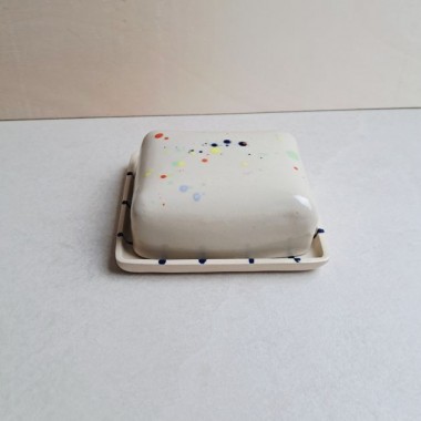 Skelini - Keramik Butterdose handgemacht dunkel blau und Konfetti