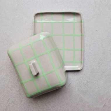 Skelini - Keramik Butterdose handgemacht grün