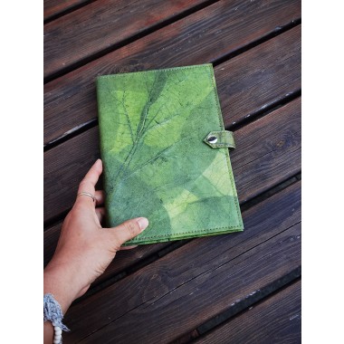 1 x Notizbuch A5 unliniert, Nachhaltiges Journal aus echten Blättern, Tagebuch Blanko, Eco Friendly Sketchbook in grün, Geschenk für Sie & Ihn