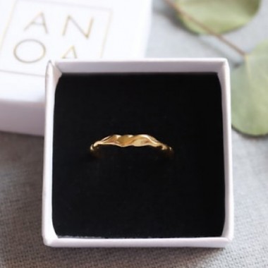 Anoa Ring gedreht twisted in Gold