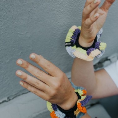 'Crochet Scrunchie' von crroco studio
