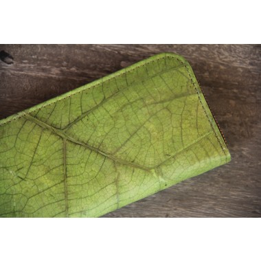 Portemonnaie aus recycelten Blättern / Nachhaltige vegane Brieftasche in grün