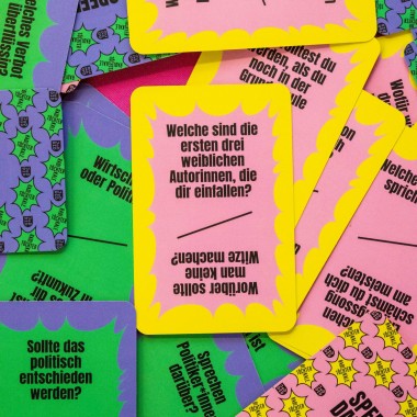 Politisches Speeddating Kartenspiel von Radikale Töchter