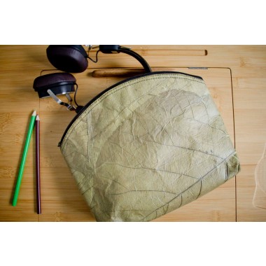 Kosmetiktasche aus Blattleder | Kulturbeutel Damen | nachhaltige Kulturtasche Herren | Schminktasche | ausgefallenes Hochzeitsgeschenk in grün