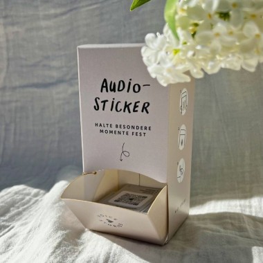 Audio-Sticker von Voicestories für ganz besondere Hochzeitserinnerungen "Beige"