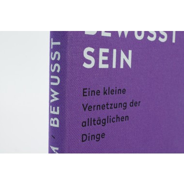 »Formbewusstsein. Eine kleine Vernetzung der alltäglichen Dinge« von Frank Berzbach