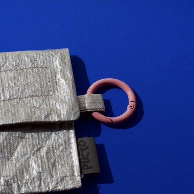 Pikto3000 Mini-Portemonnaie – Silber mit rosa Details – Superleichtes Tyvek®-Wallet