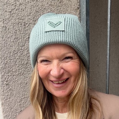 DRUCK STÜCK Beanie Bea Crewherz