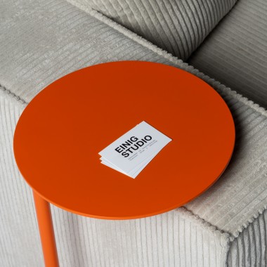 Einig Studio - Beistelltisch Orange