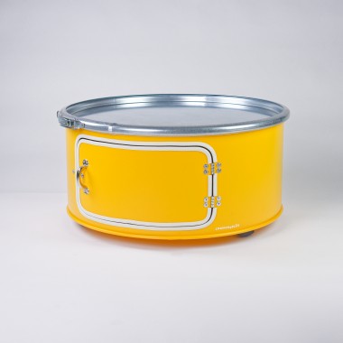 Lockengelöt - Little Bob mit Tür - Couchtisch aus Hamburger Ölfässern