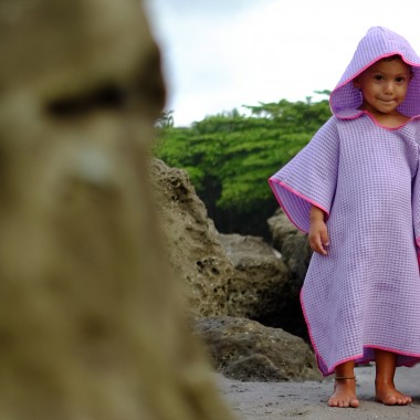 We Make Patterns - Kinderponcho Lila