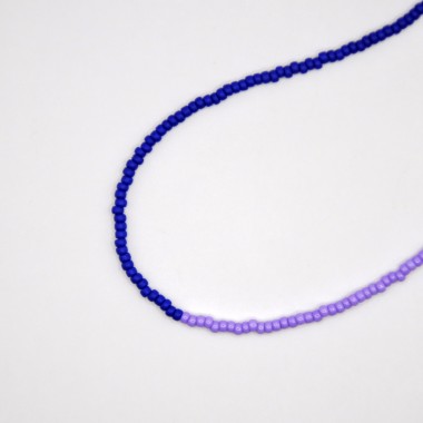 »HalfHalf« – Kette in Violett und Blau von PINAPINA