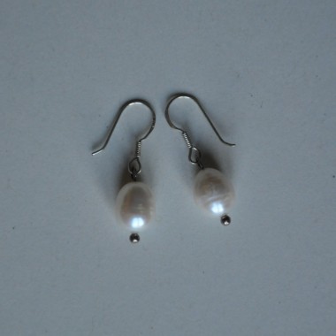 na.hili OHRRINGE "white pearl dots" weiße Perle massiv *925 Silber*