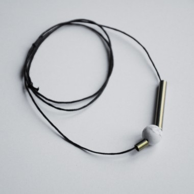 nahili KETTE "golden geo Marble" Messing Schmuck mit Naturstein Marmor oder Howlith