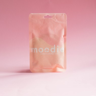 Waschbare Stilleinlagen mit homegrown Design und Social Impact von moodie x WorkMilkBalance