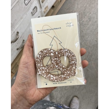 Weihnachtsschmuck / Terrazzo Brezel / objet vague