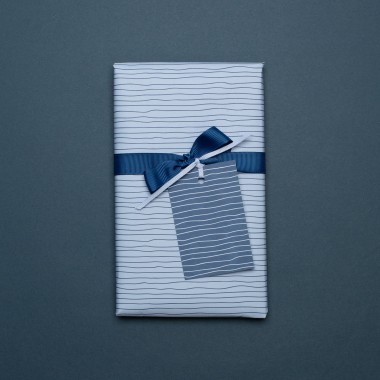 Maritimes Geschenkpapier blaues "Wasser" - 5 Bogen