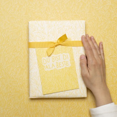 Gelbes Geschenkpapier "Pflanzen" - 5 Bogen
