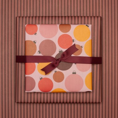 12 Bogen Weihnachtspapier mit verschiedenen Mustern (rot) von My Pretty Circus